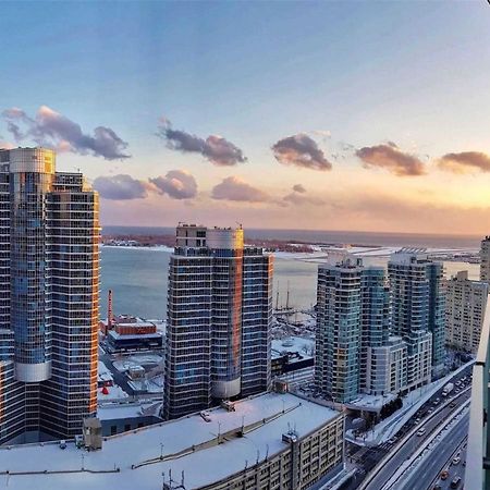 Luxury Condo In The Heart Of Toronto - Next To Scotiabank Arena Zewnętrze zdjęcie