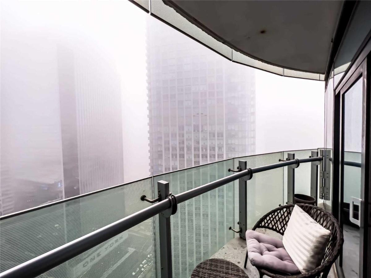 Luxury Condo In The Heart Of Toronto - Next To Scotiabank Arena Zewnętrze zdjęcie